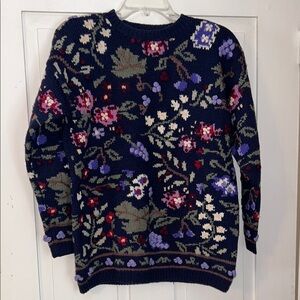 Floral Patterned Crew Neck Sweater